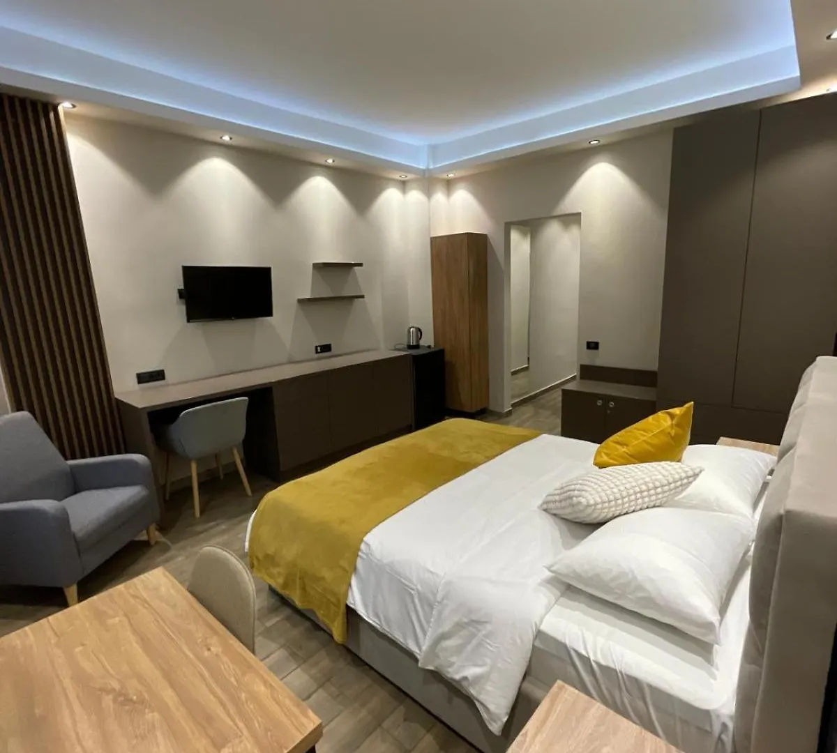 Luxury Aparthotel Bukarest